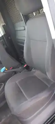 Здавання транспортного засобу volkswagen caddy ka/kb (2c) kasten року 2015 потужний cay