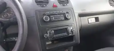 Здавання транспортного засобу volkswagen caddy ka/kb (2c) kasten року 2015 потужний cay