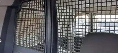Здавання транспортного засобу volkswagen caddy ka/kb (2c) kasten року 2015 потужний cay