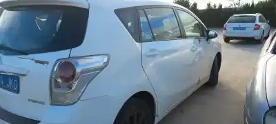 Veicolo di demolizione toyota verso comfort dell'anno 2015 alimentato n47c16a