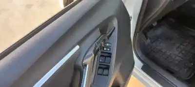 Veicolo di demolizione toyota verso comfort dell'anno 2015 alimentato n47c16a