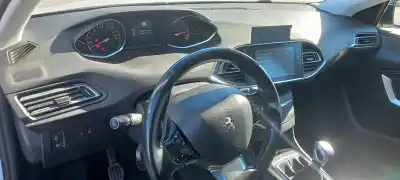 Veículo de Sucata peugeot 308 active do ano 2017 alimentado bh01