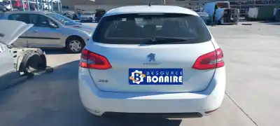 Veículo de Sucata peugeot 308 active do ano 2017 alimentado bh01