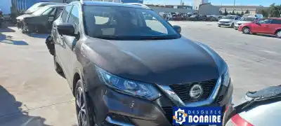 Sloopvoertuig NISSAN QASHQAI (J11) Acenta van het jaar 2018 aangedreven HR13