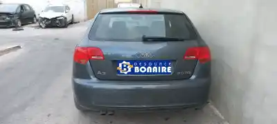 Veículo de Sucata audi a3 sportback (8p) 2.0 tdi ambiente do ano 2004 alimentado bmm