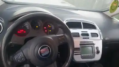 Véhicule à la ferraille seat altea (5p1) fr de l'année 2007 alimenté bmn