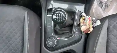 Veículo de Sucata volkswagen tiguan edition bmt do ano 2017 alimentado dfg