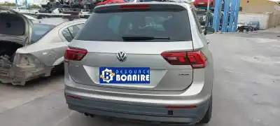 Veículo de Sucata volkswagen tiguan edition bmt do ano 2017 alimentado dfg