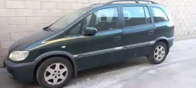 Veicolo di demolizione opel zafira a 2.0 comfort dell'anno 2000 alimentato 