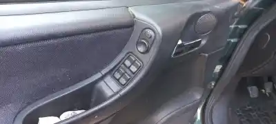 Veicolo di demolizione opel zafira a 2.0 comfort dell'anno 2000 alimentato 