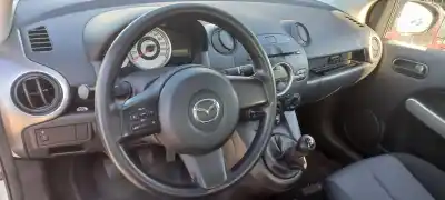 Veículo de Sucata mazda 2 lim. (de) 1.3 active do ano 2008 alimentado zj