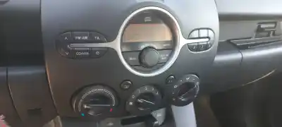 Veículo de Sucata mazda 2 lim. (de) 1.3 active do ano 2008 alimentado zj