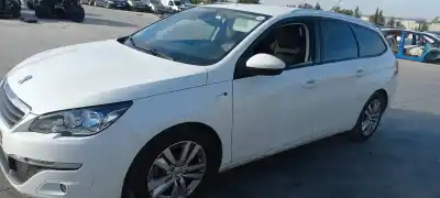 Veículo de Sucata peugeot 308 active do ano 2017 alimentado bh01
