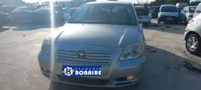 Vehículo de desguace TOYOTA                                             AVENSIS BERLINA (T25)                                                                                                                                                                                                                                      2.0 D4-D Executive Berlina                                                                                                                                                                                                                                 del año 2004 con motor 1CD-FTV