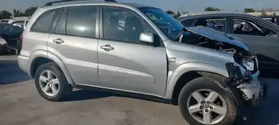 Veículo de Sucata toyota rav 4 (a2) 2.0 d4-d sol 4x4 (2003->) do ano 2006 alimentado 1cd-ftv
