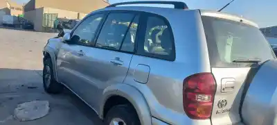 Veículo de Sucata toyota rav 4 (a2) 2.0 d4-d sol 4x4 (2003->) do ano 2006 alimentado 1cd-ftv