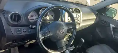 Veículo de Sucata toyota rav 4 (a2) 2.0 d4-d sol 4x4 (2003->) do ano 2006 alimentado 1cd-ftv