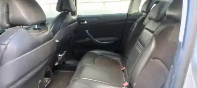 Veículo de Sucata citroen c5 berlina exclusive do ano 2008 alimentado rhr