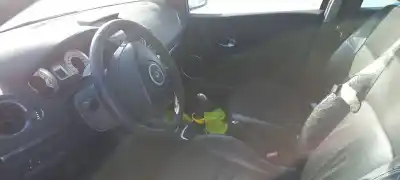 Veículo de Sucata renault clio iii business do ano 2008 alimentado k9k t7