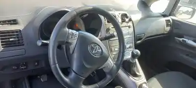 Veículo de Sucata toyota auris luna do ano 2007 alimentado 1ad