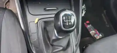 Veículo de Sucata kia carens ( ) concept do ano 2016 alimentado d4fd