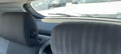 Veicolo di demolizione bmw serie 1 berlina (e81/e87) 118d dell'anno 2006 alimentato 204d4