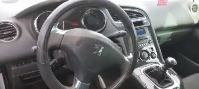 Veículo de Sucata peugeot 5008 allure do ano 2013 alimentado rh02