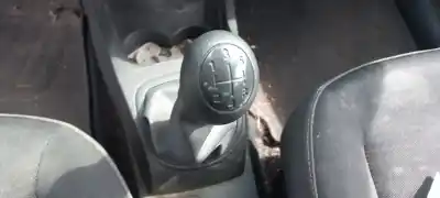 Veicolo di demolizione renault clio iii authentique dell'anno 2007 alimentato d4f d7