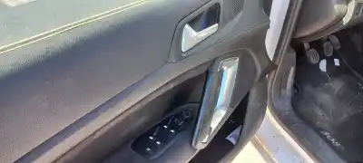 Veículo de Sucata peugeot 308 active do ano 2018 alimentado hn01