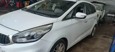 Veicolo di demolizione kia carens ( ) emotion dell'anno 2018 alimentato d4fd