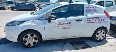 Veicolo di demolizione ford fiesta (cb1) ambiente dell'anno 2012 alimentato kvja