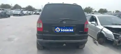 Veicolo di demolizione opel zafira a blue line dell'anno 2004 alimentato y20dth