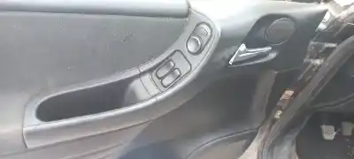 Veicolo di demolizione opel zafira a blue line dell'anno 2004 alimentato y20dth