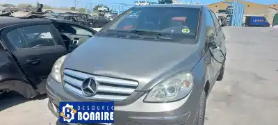 Véhicule à la ferraille mercedes                                           clase b (w245)                                                                                                                                                                                                                                             200 cdi (245.208)                                                                                                                                                                                                                                          de l'année 2016 alimenté 640941