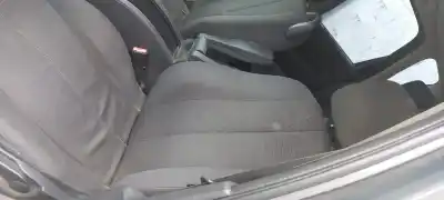 Здавання транспортного засобу renault scenic ii authentique року 2007 потужний k4m 97