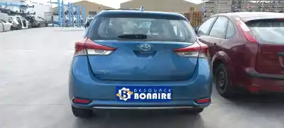 Véhicule à la ferraille toyota auris active de l'année 2016 alimenté 1nd
