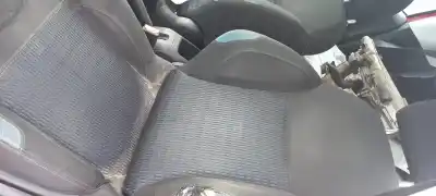 Veículo de Sucata peugeot 208 active do ano 2012 alimentado 8f01