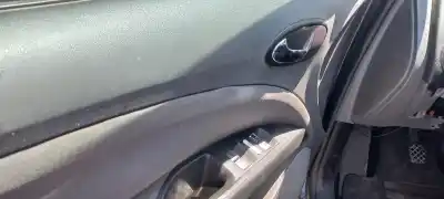 Vehicul casat seat altea (5p1) reference al anului 2005 alimentat bkd