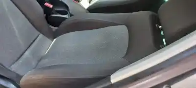 Vehicul casat seat altea (5p1) reference al anului 2005 alimentat bkd