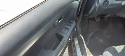 Veículo de Sucata audi a4 berlina (8e) 2.0 tdi do ano 2005 alimentado blb