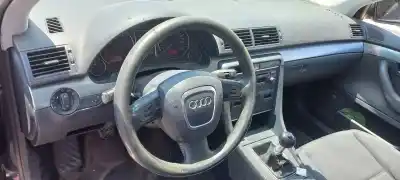 Veículo de Sucata audi a4 berlina (8e) 2.0 tdi do ano 2005 alimentado blb