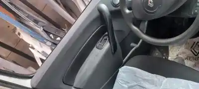 Scrapping Vehicle renault kangoo z.e. maxi 2-sitzer of the year 2012 powered 5am 40