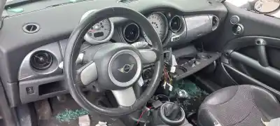 Vehicul casat bmw mini (r50,r53) cooper al anului 2004 alimentat w10b16a