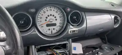 Vehicul casat bmw mini (r50,r53) cooper al anului 2004 alimentat w10b16a