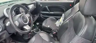 Vehicul casat bmw mini (r50,r53) cooper al anului 2004 alimentat w10b16a