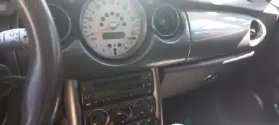 Veículo de Sucata bmw mini (r50,r53) cooper do ano 2005 alimentado w10b16a