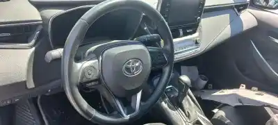 Veículo de Sucata toyota corolla (e21) hybrid active do ano 2019 alimentado 2zr