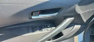 Veículo de Sucata toyota corolla (e21) hybrid active do ano 2019 alimentado 2zr