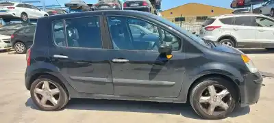 Scrapping Vehicle renault modus confort dynamique of the year 2004 powered k9k j7