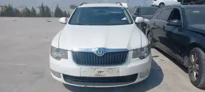 Scrapping Vehicle skoda superb combi (3t5) active of the year 2013 powered cff